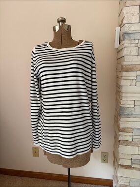 LL BEAN Striped Long-Sleeve Boatneck Top - White & Black